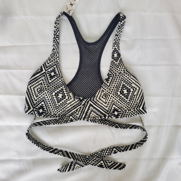 Sundazed Bikini Wrap Swimsuit - Picture 9 of 12